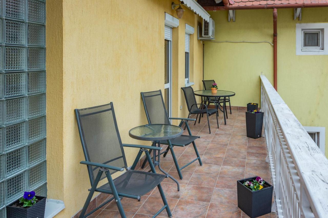 Hürkecz Apartmanház Hévíz Exterior foto